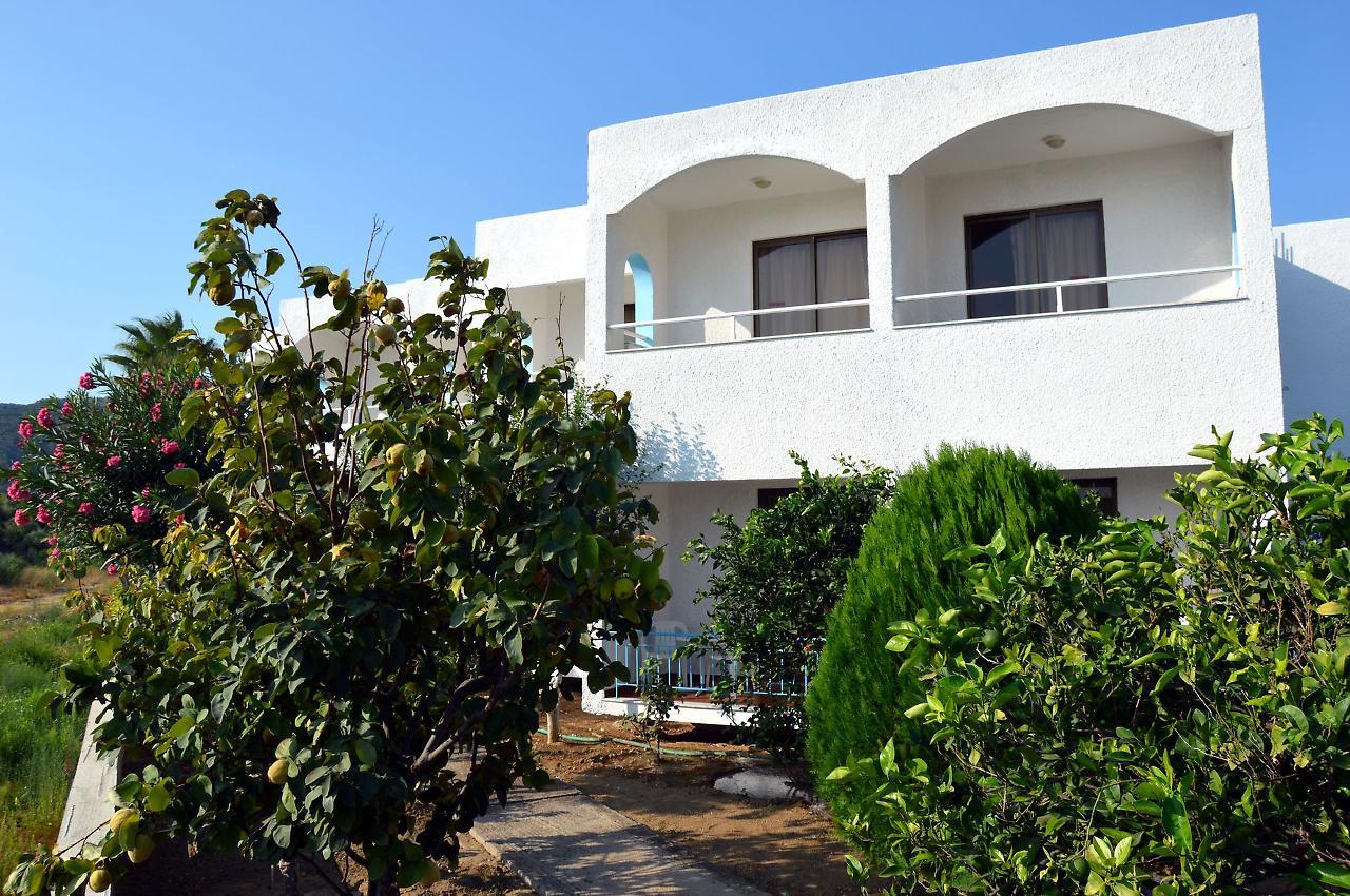 Muses Hotel Φαληράκι Εξωτερικό φωτογραφία